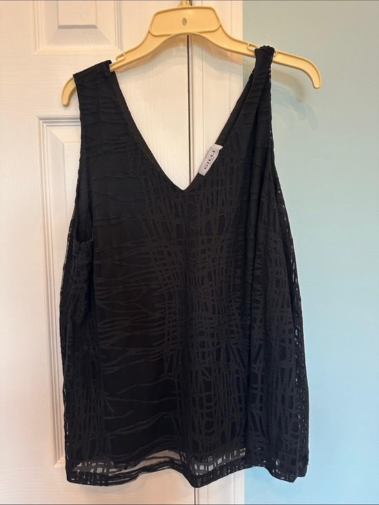 Gilli Tops - Gilli Black Sheer Patterned V-Neck Tank Top